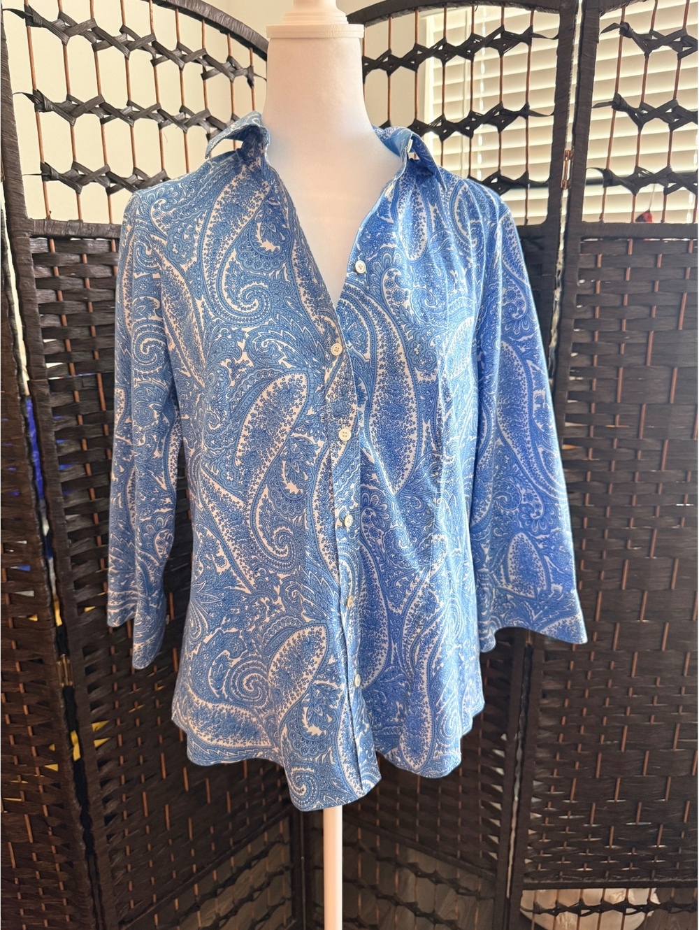 Talbots Petites 10P Blue White Paisley Wrinkle Resistant Cotton Stretch Shirt